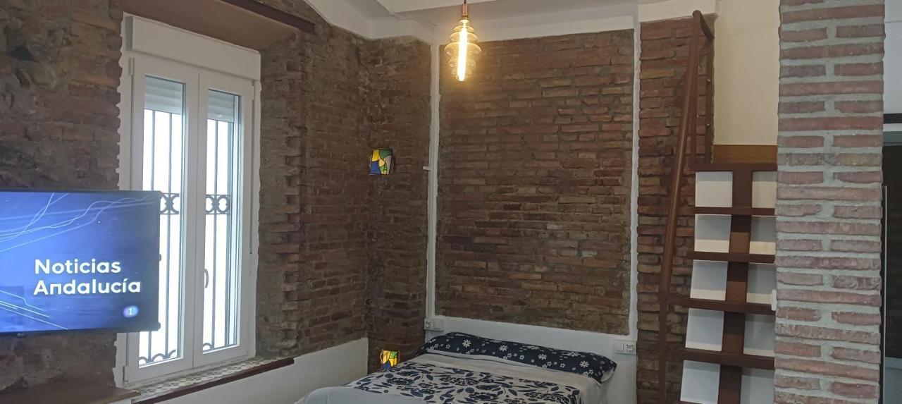 Fernando El Catolico Premium Apartment Malaga Exterior photo